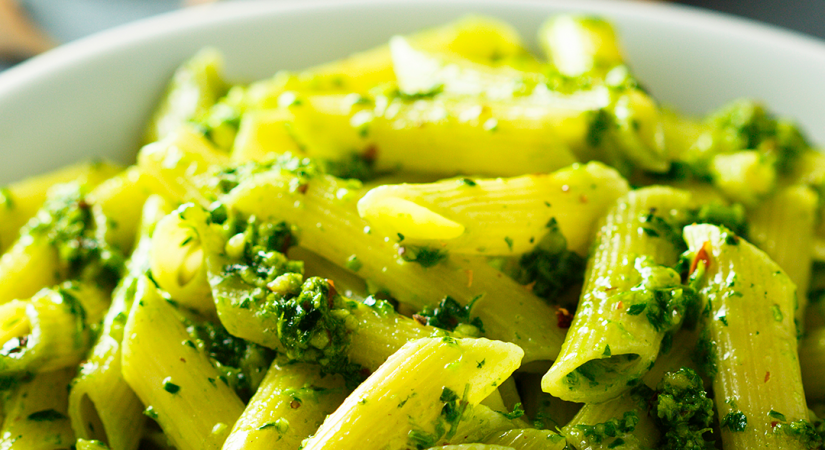 Penne au pesto basilic