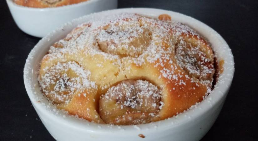 Banana cake